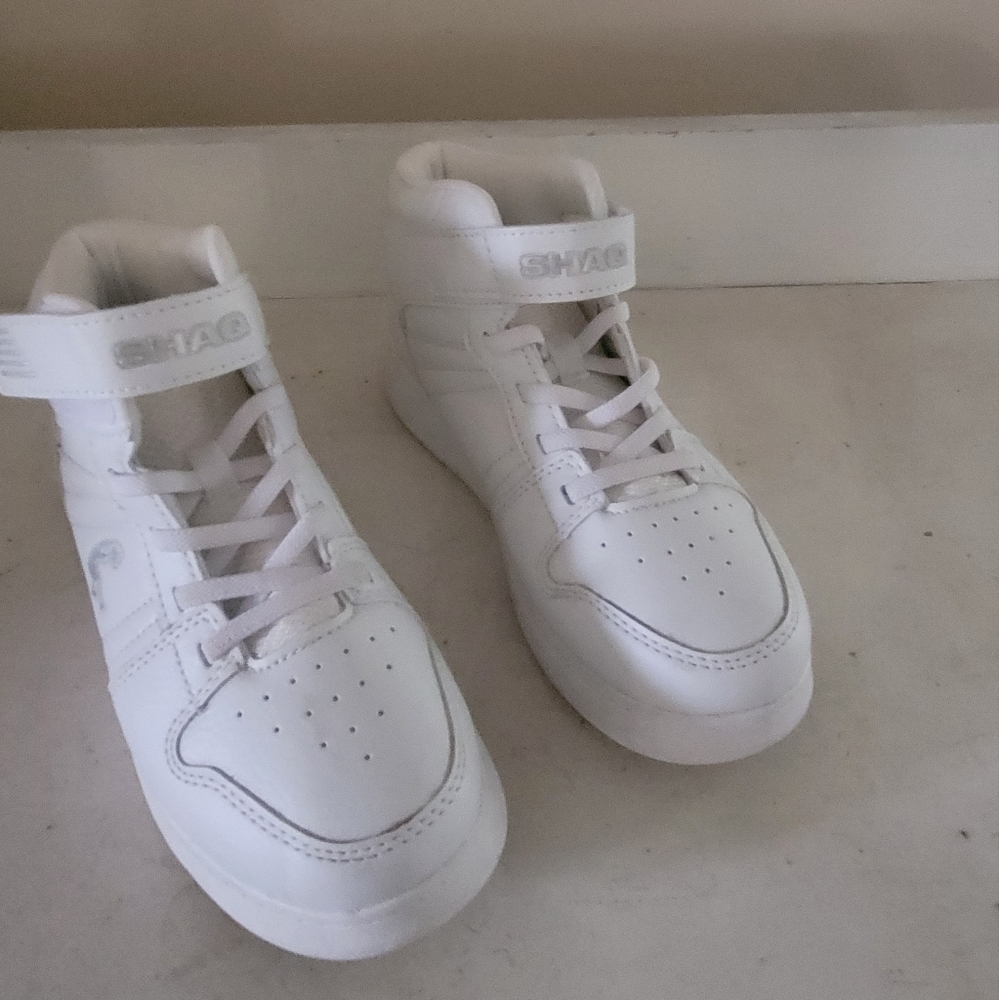 Shaq Boys' Sneakers, Sizes 3